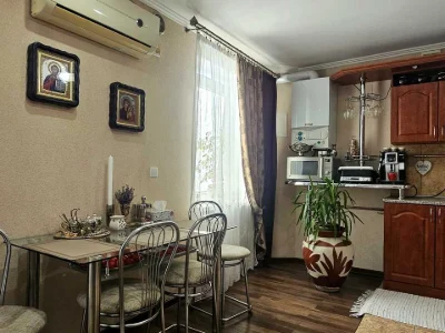 Квартира. Кам'янець-Подільський, Князів Коріатовичів вул.