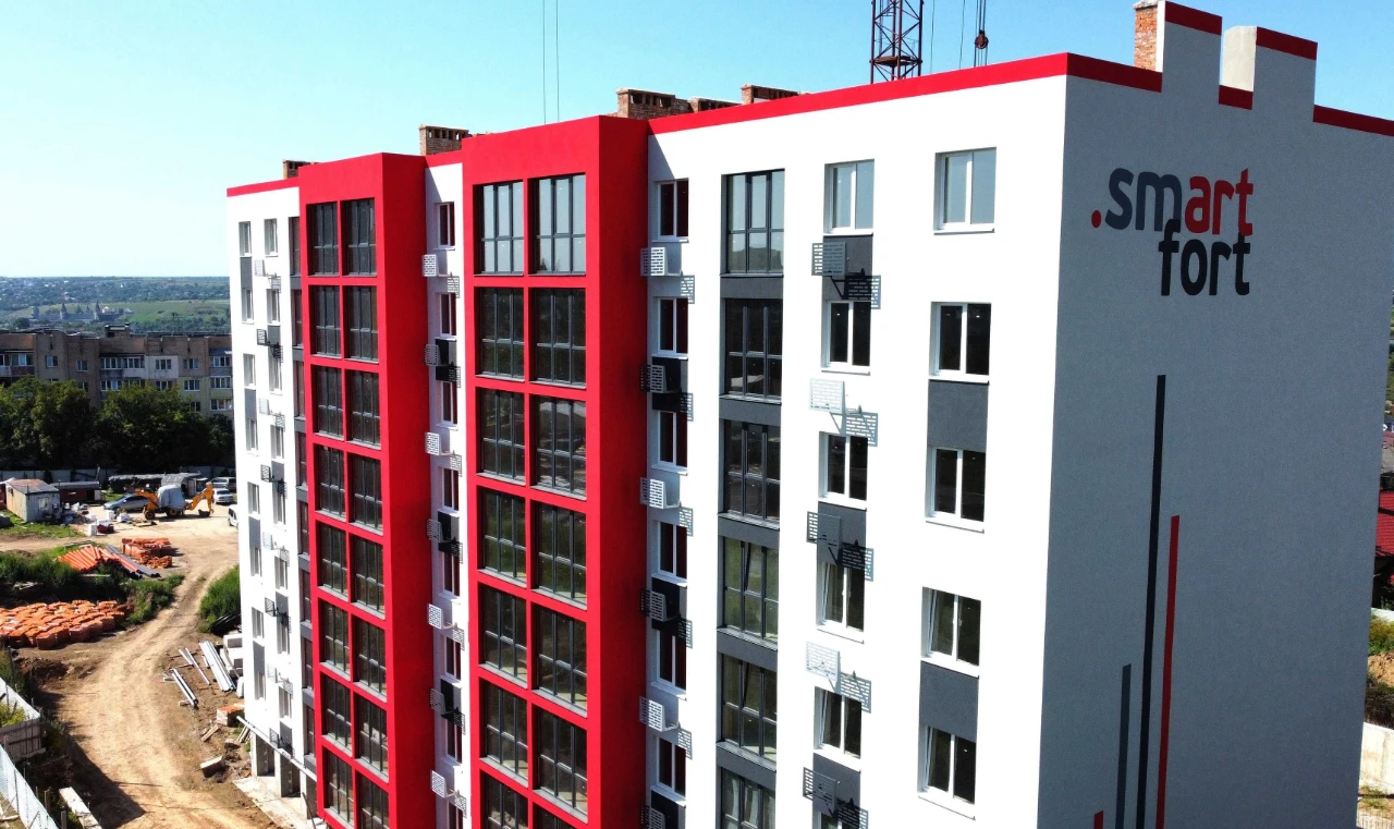 НОВА КВАРТИРА в тихому районі міста 34.70м2