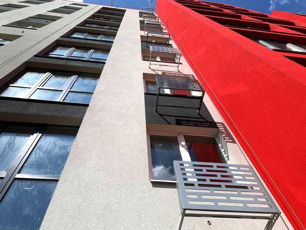 НОВА КВАРТИРА в тихому районі міста 34.70м2