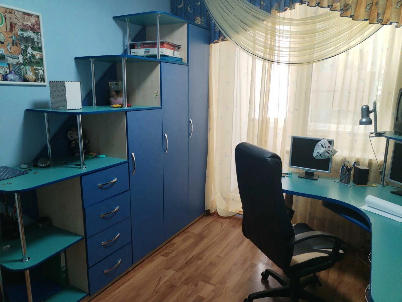 Продам 3 к. Кв. Р-н будинка культури