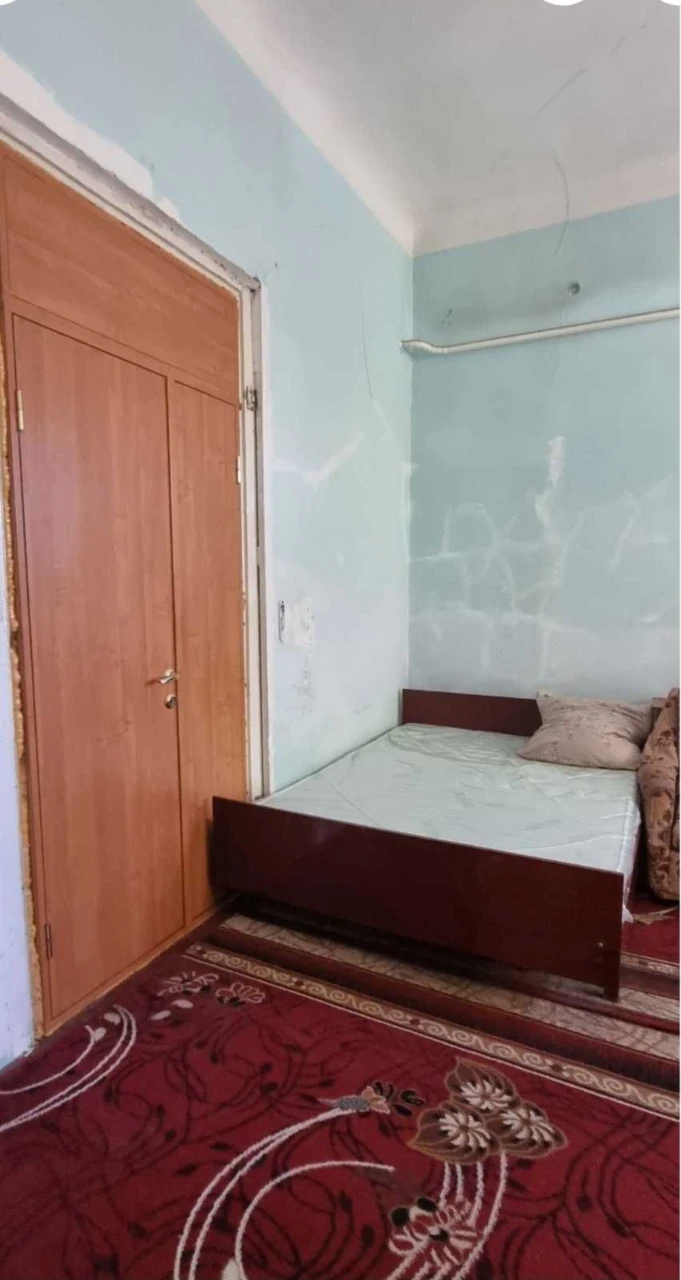 Продається 3 кімнатна квартира. Центр.