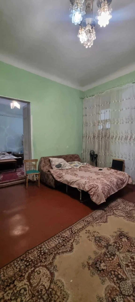Продається 3 кімнатна квартира. Центр.