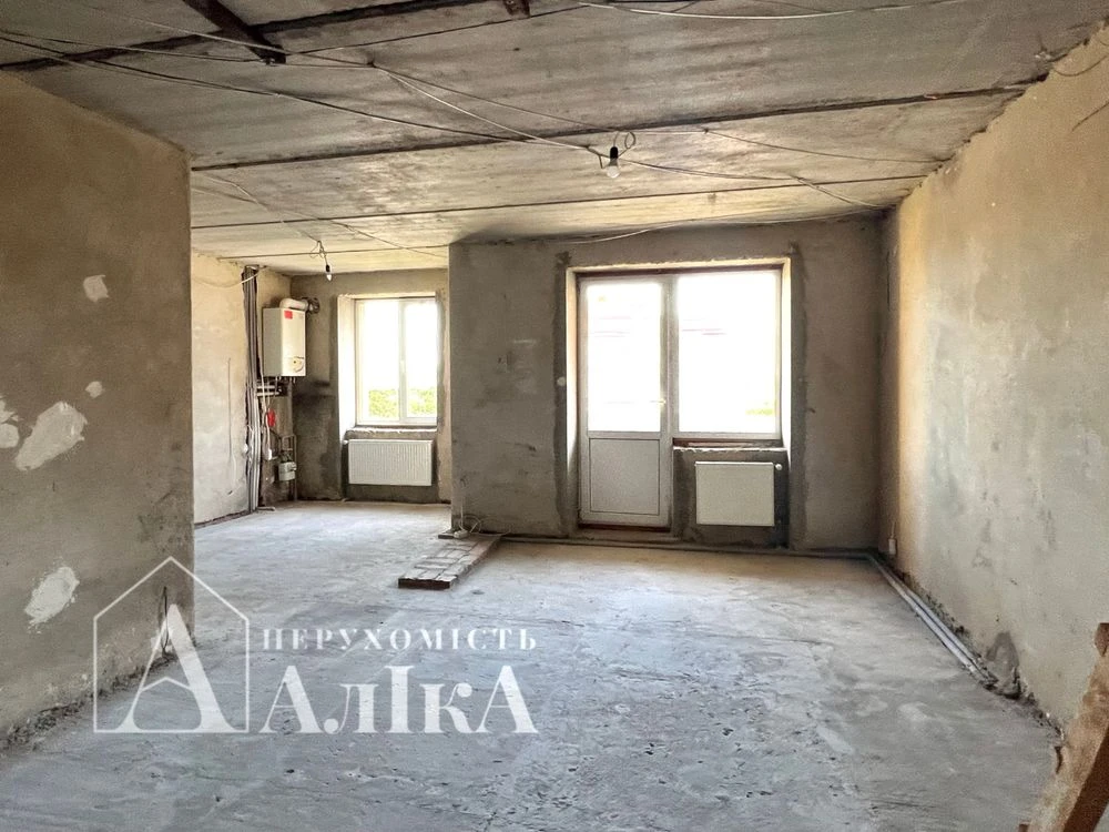 Продам дворівневу квартиру в новому будинку