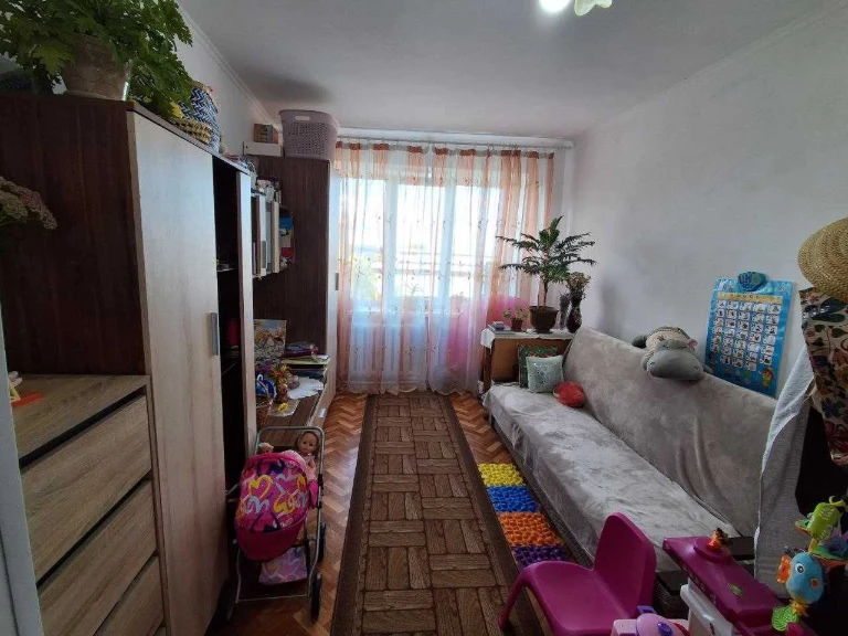 Продается секция р-н "Русские Фільварки"