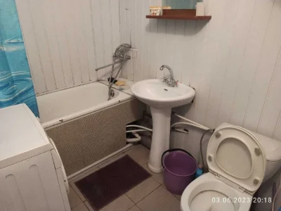 Власник, 2 кім секція пр. Грушевського 76