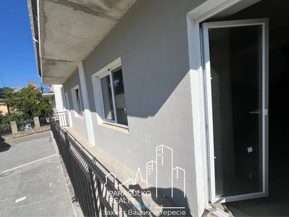 Продам 1-кімнатну квартиру в парковій зоні!
