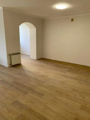 Продам квартиру-студію в центрі міста.біля Сільпо