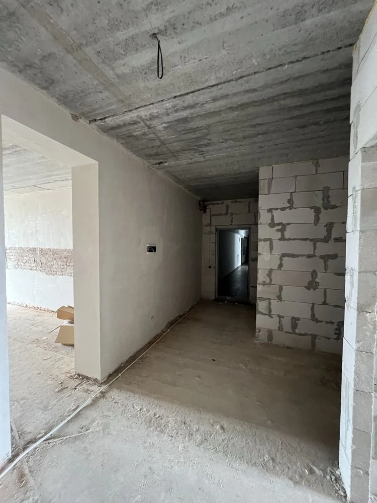Продаж 3-кімнатної квартири в новобудові  мікрорайон Жовтнев