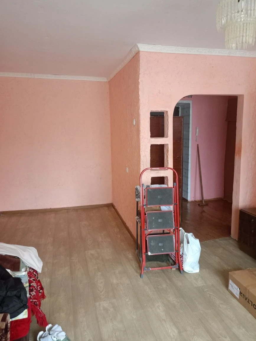 Квартира однокомнатна від власника срочно