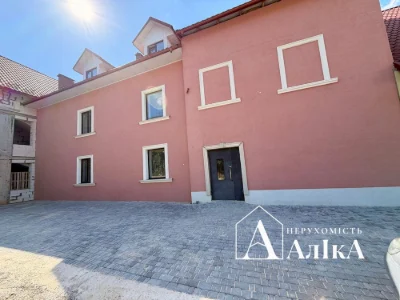 Apartment for sale: 2-room apartment in the heart of Old Town