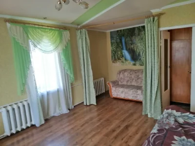 Продам 1 к кв р-н 17 гімназії