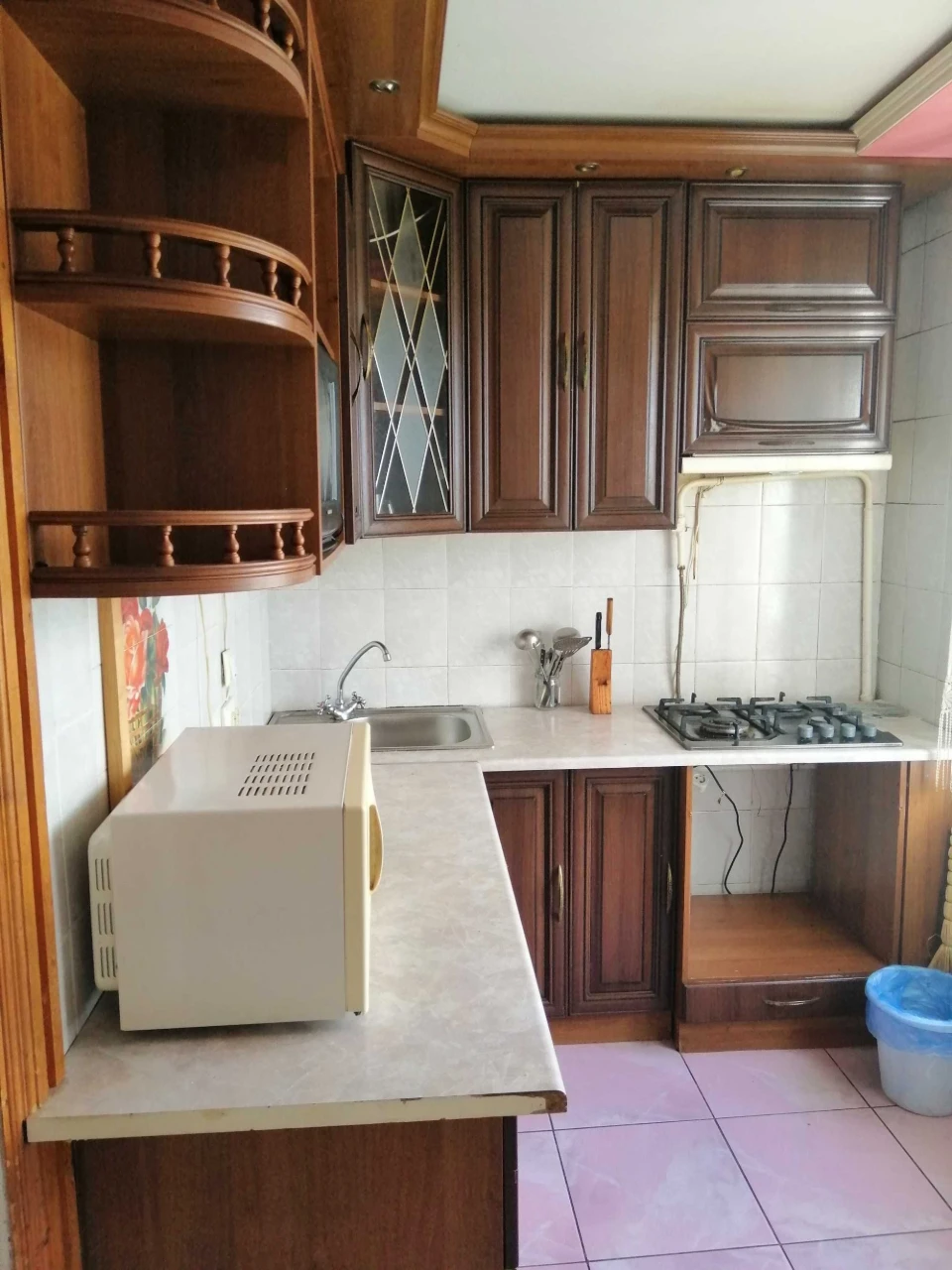 Продам 1 к кв р-н 17 гімназії