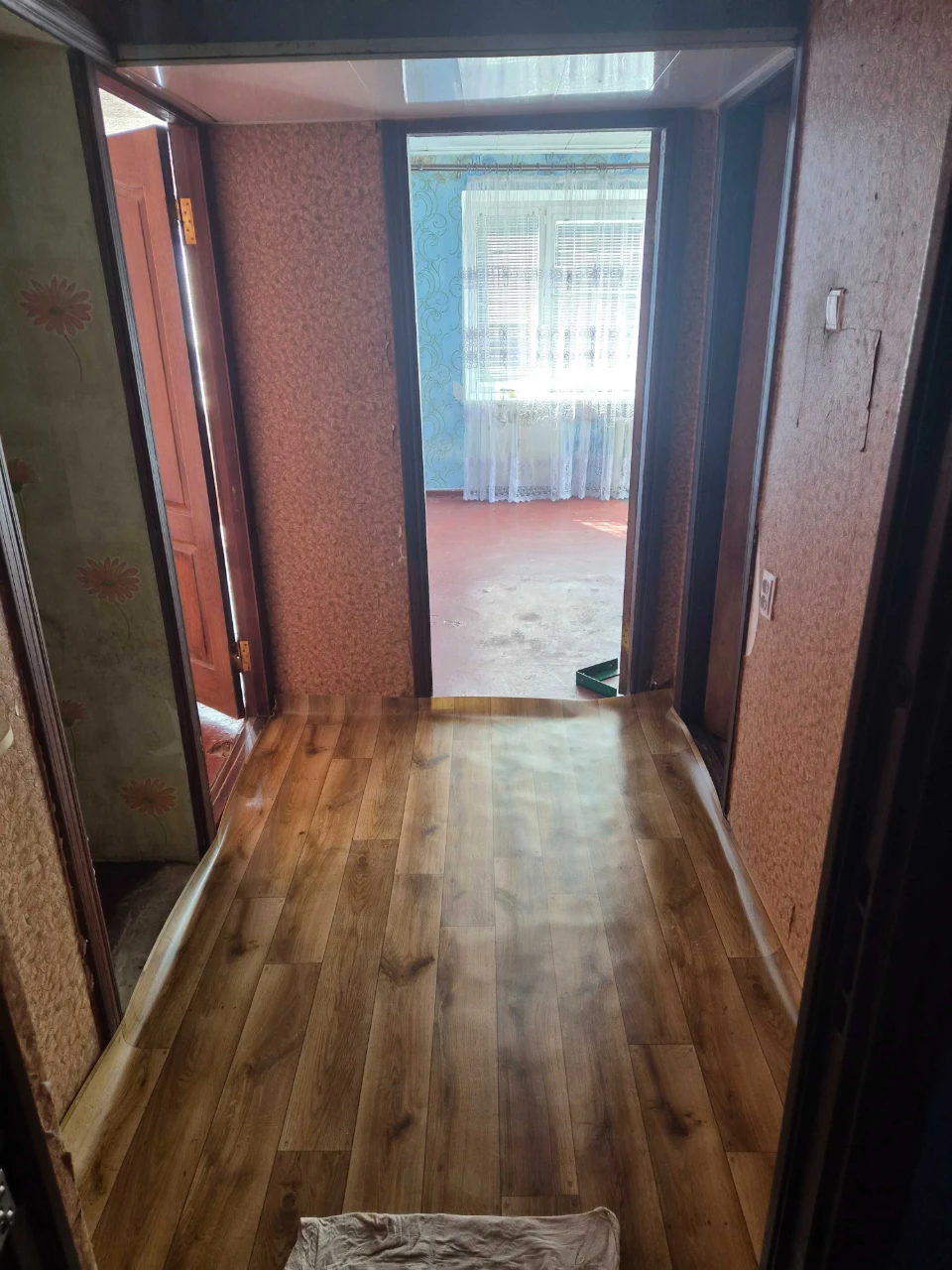 Продаж секції, район цукрового заводу