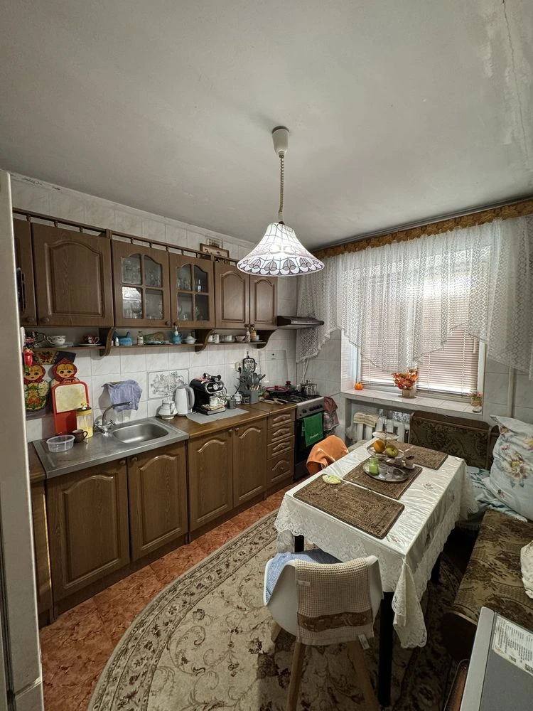 Продам 3-кімнатну квартиру ,Смірнова