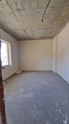 Продається 3-кімнатна квартира в зданому будинку біля Епіцентру!