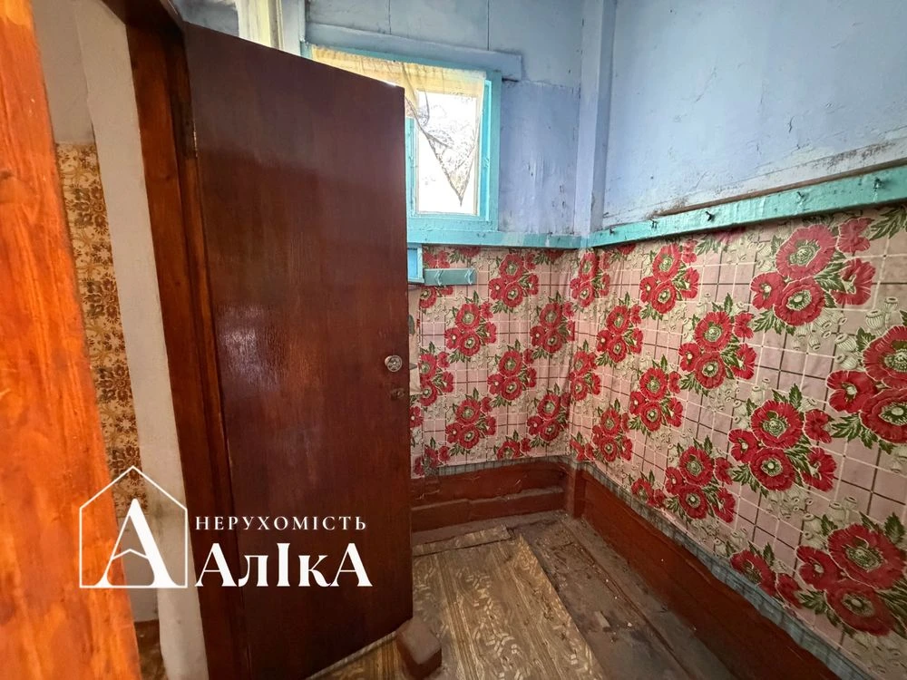 Продам 1-кімнатну квартиру в серці Старого міста