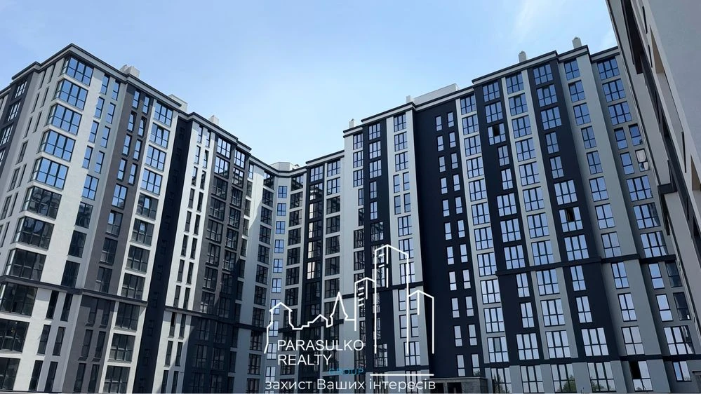 Продам простору 2-о кімнатну квартиру у сучасному будинку
