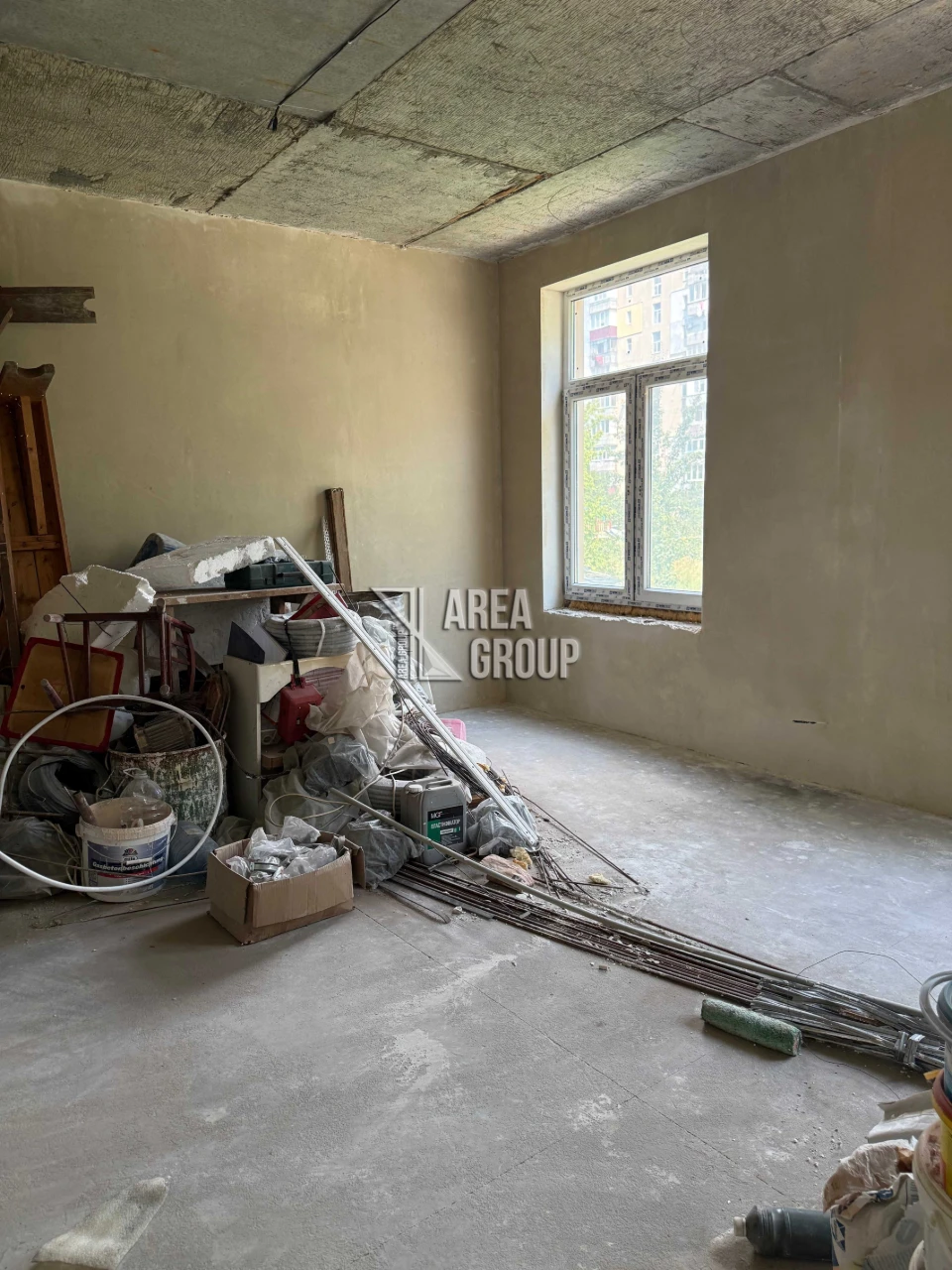 ПРОДАЄТЬСЯ простора 3-кімнатна квартира в новому будинку у ц