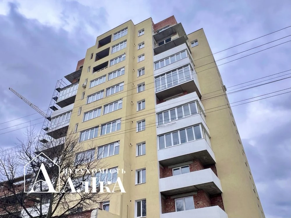 Продається дворівнева квартира в новобудові з неймовірною терасою