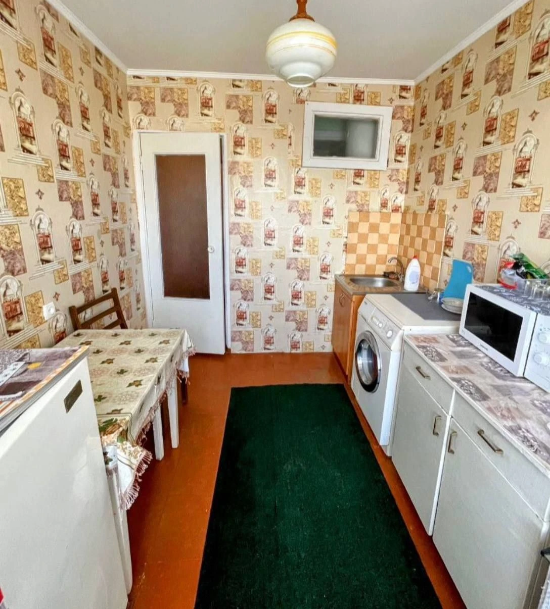 Продам 2-кімнатну квартиру