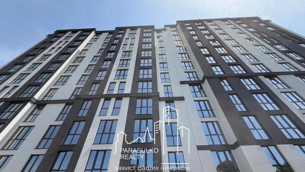 Продається простора 1-кімнатна квартира в новобудові