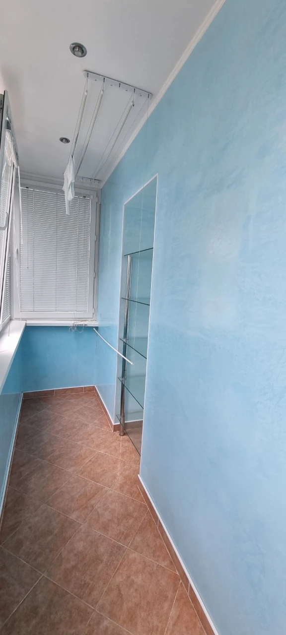 Продається 3 кімнатна квартира.