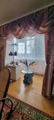 Продається 3 кімнатна квартира.