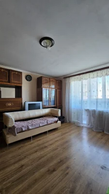 Продам 3-кімнатну квартиру