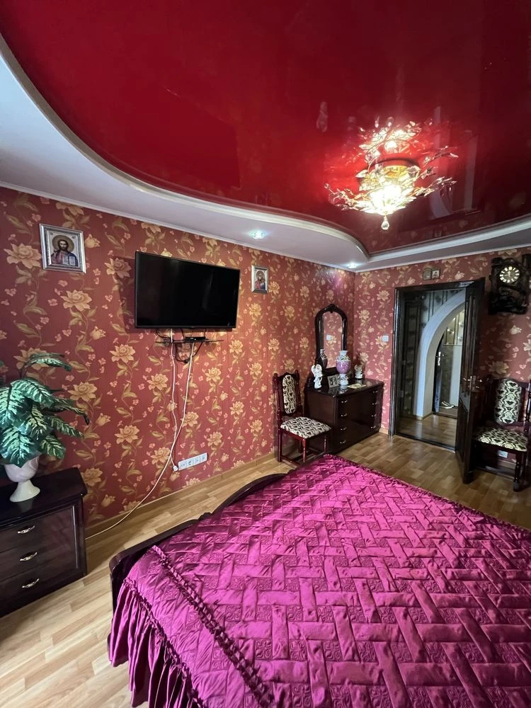 Продається затишна 3-кімнатна квартира площею 68 м² у районі