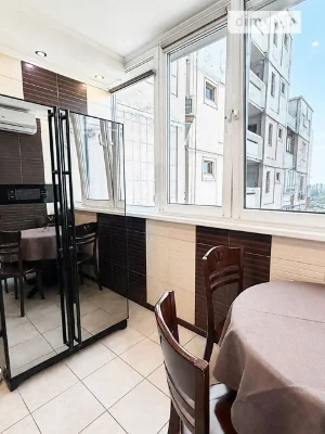 Sale of 3-room apartment 105 sq. m on Oleny Pchilky 4 • ID 345