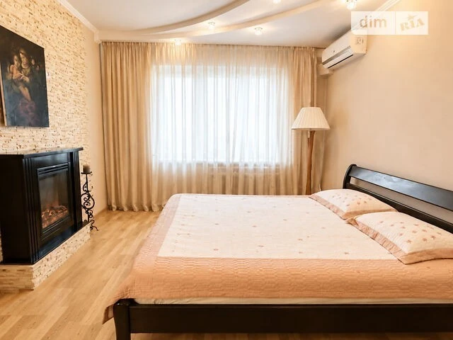 Sale of 3-room apartment 105 sq. m on Oleny Pchilky 4 • ID 345