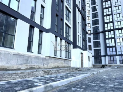 Класна 1-кімнатна квартира у розтермінування з 50% першим вн