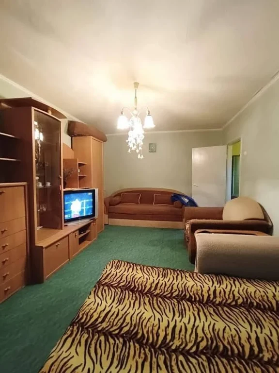 Продам 1 кімнатну квартиру