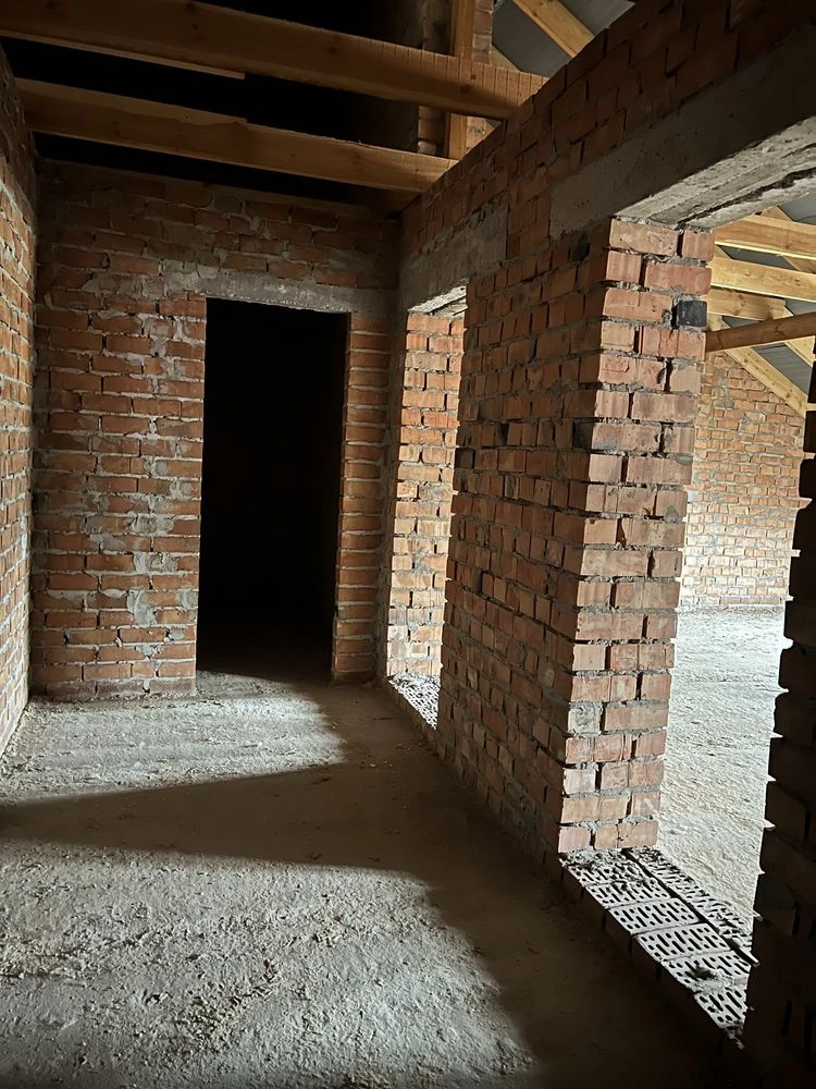 Продам 2-х кімнатну квартиру в Старому місті.