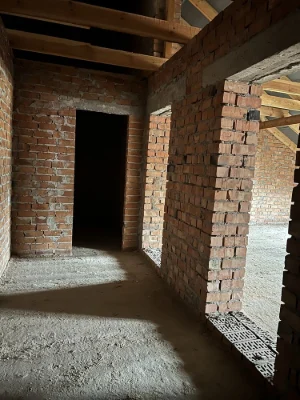 Продам 2-х кімнатну квартиру в Старому місті.