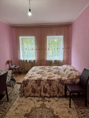 Продам 3-кім.  квартиру м-н Жовтневий