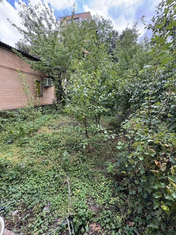 Продам 3-кім.  квартиру м-н Жовтневий