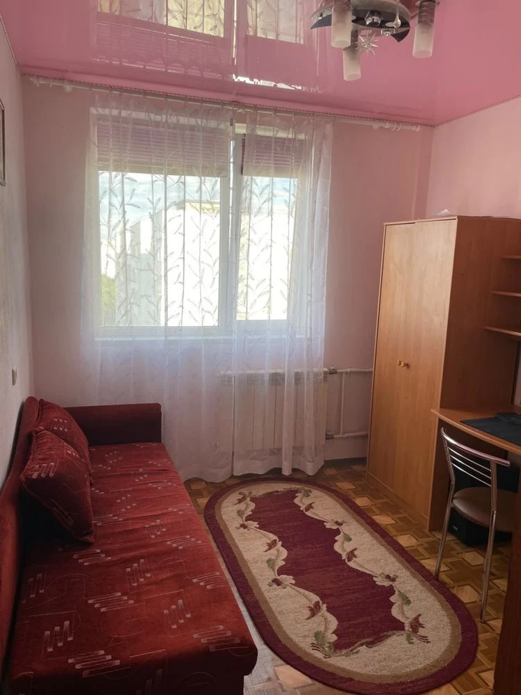 Продажа 3-комнатной квартиры на улице Шевченко