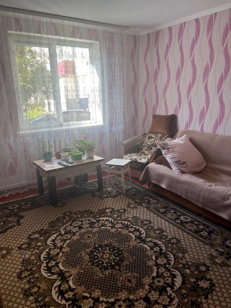 For Sale: 3-bedroom apartment with two outbuildings