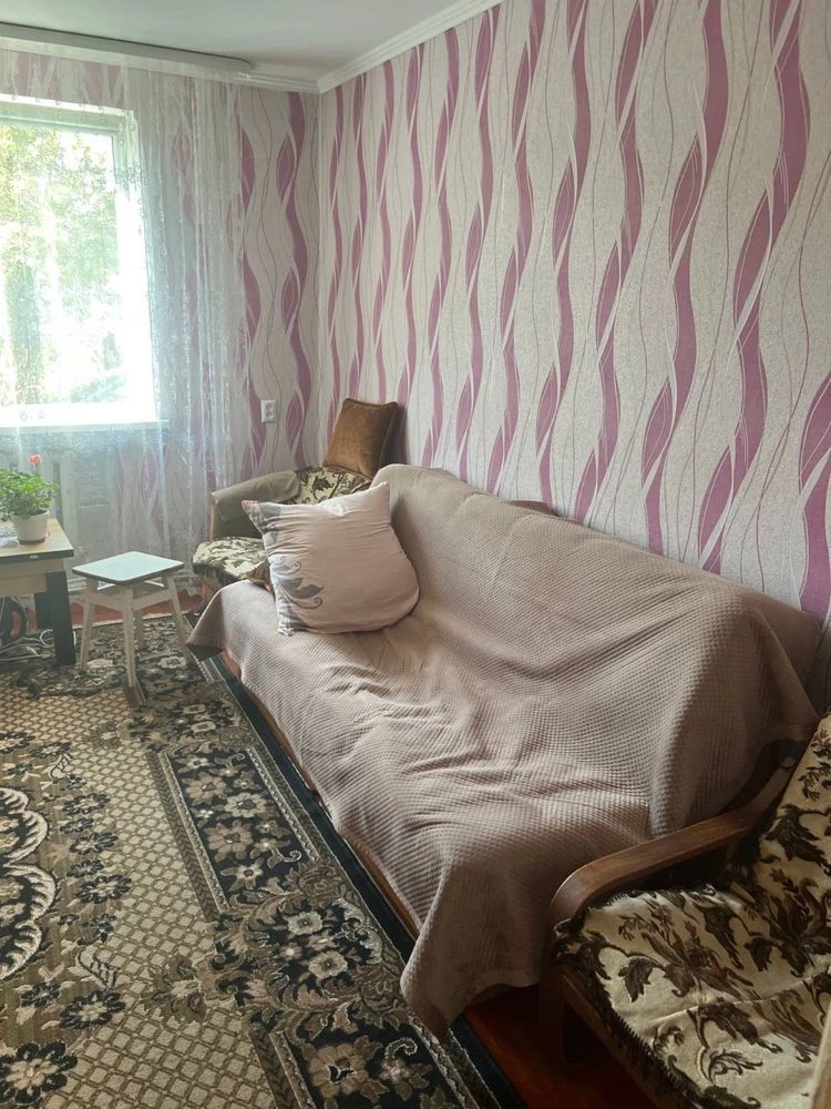 For Sale: 3-bedroom apartment with two outbuildings