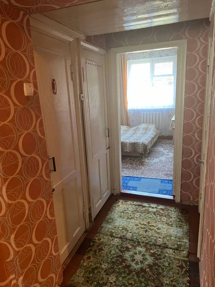 For Sale: 3-bedroom apartment with two outbuildings