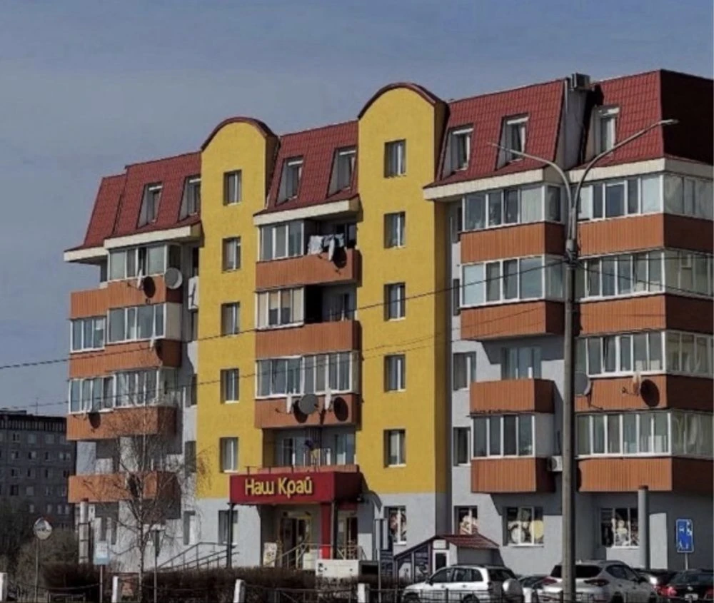 Sale of a 2-bedroom furnished apartment