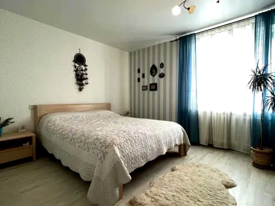 Apartment. Kharkiv, Aerokosmichny Ave. (Gagarina)