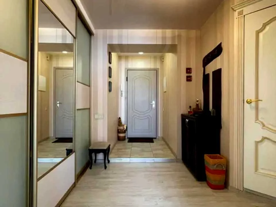 Apartment. Kharkiv, Aerokosmichny Ave. (Gagarina)