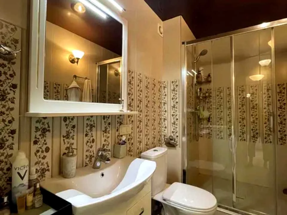 Apartment. Kharkiv, Aerokosmichny Ave. (Gagarina)