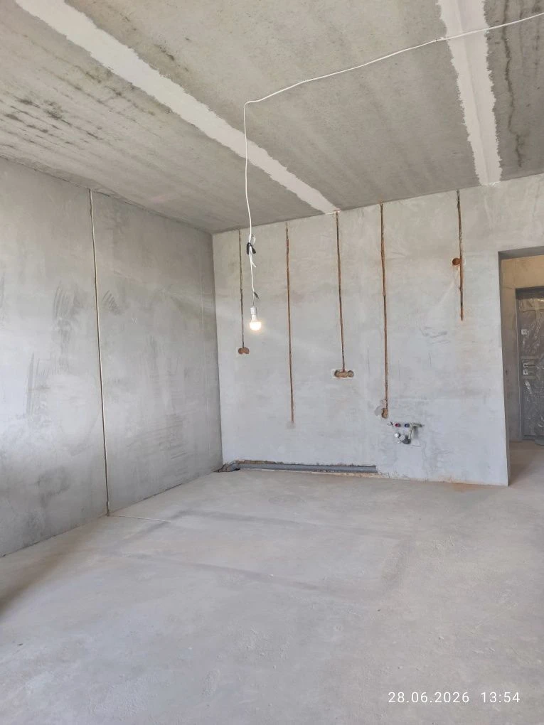 Продаж просторої квартири 72,8 м² із зручним плануванням + к