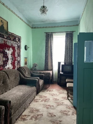 2-room apartment for $15000 near hospital