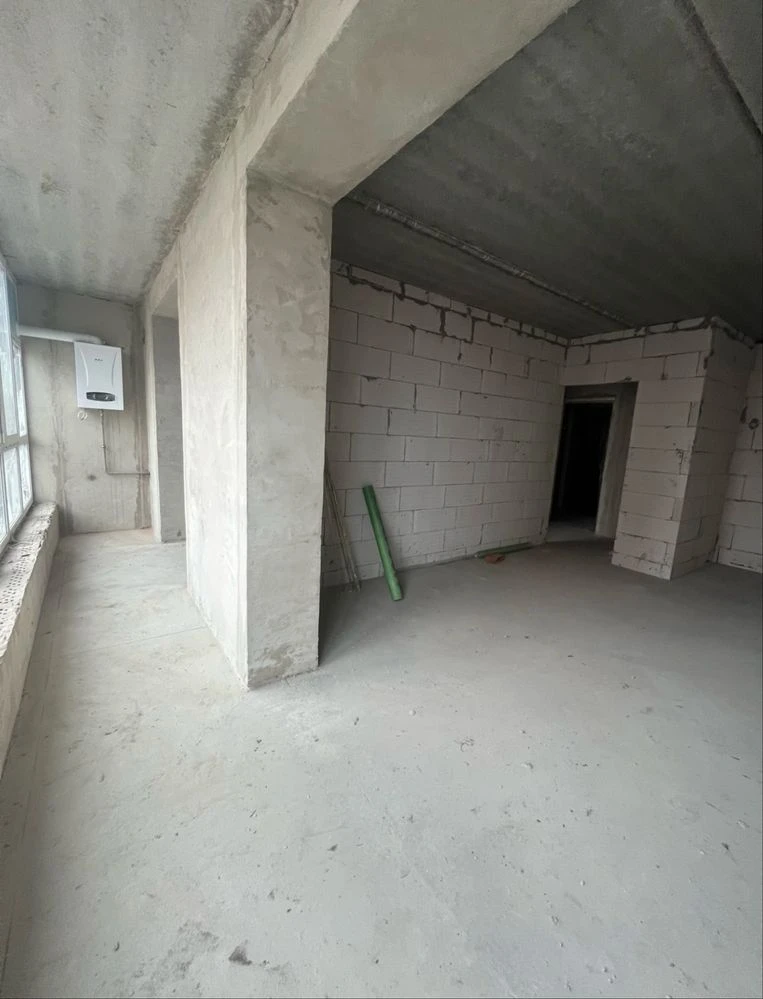 Urgent sale!! 1-bedroom apartment in a completed new building