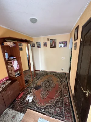 For Sale: 2-bedroom apartment with furniture