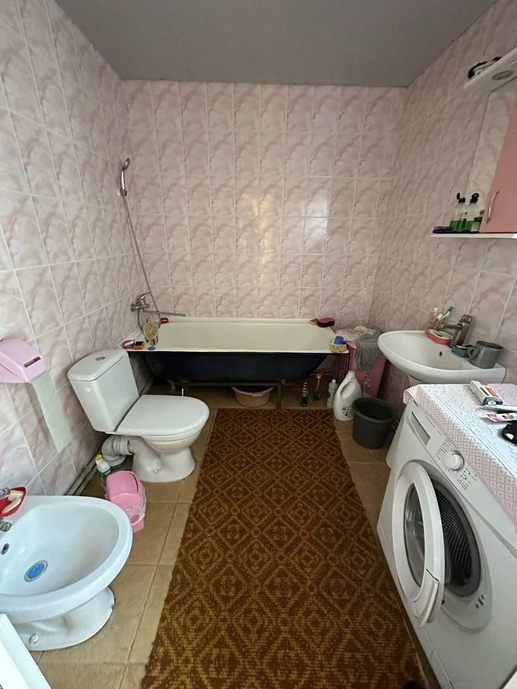For Sale: 2-bedroom apartment with furniture